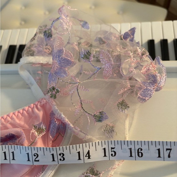 ROMWE Pink Floral Sheer Bralette - Picture 13 of 16